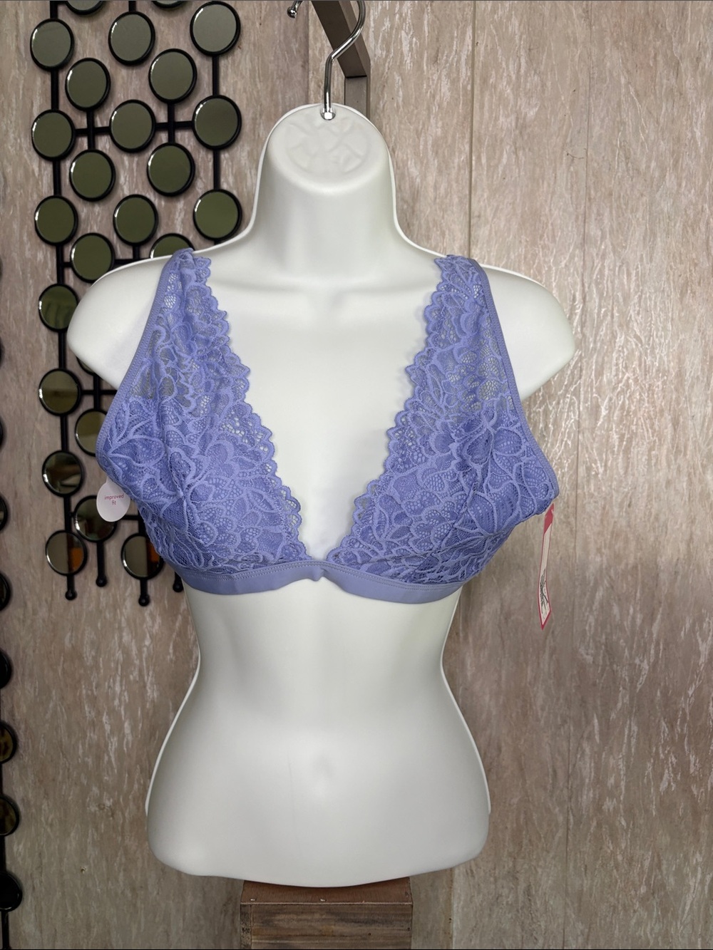 NWT Xhilaration Lavender Lace Plunge Bralette